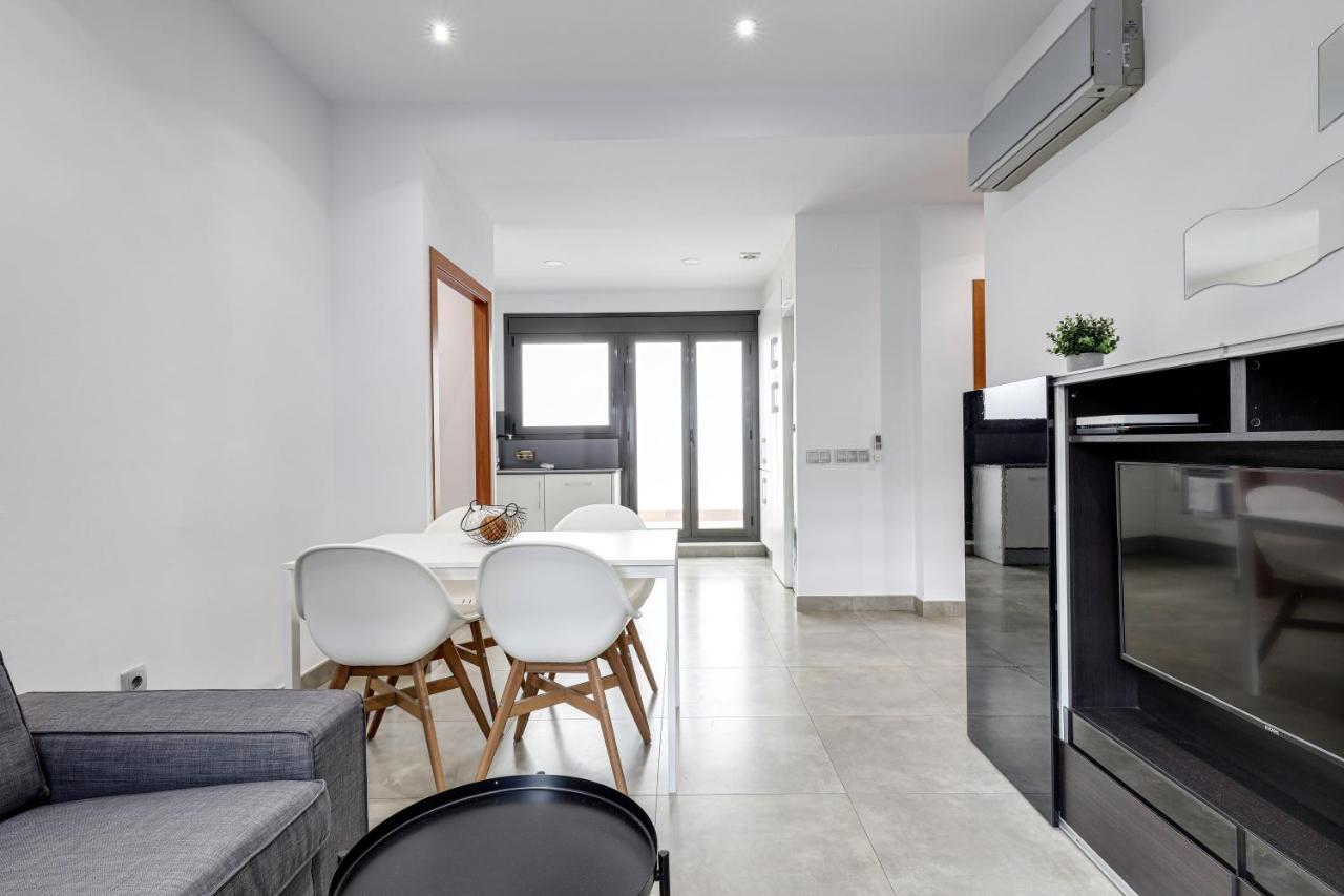 Urban Flats Vallirana Barcelona Exterior photo