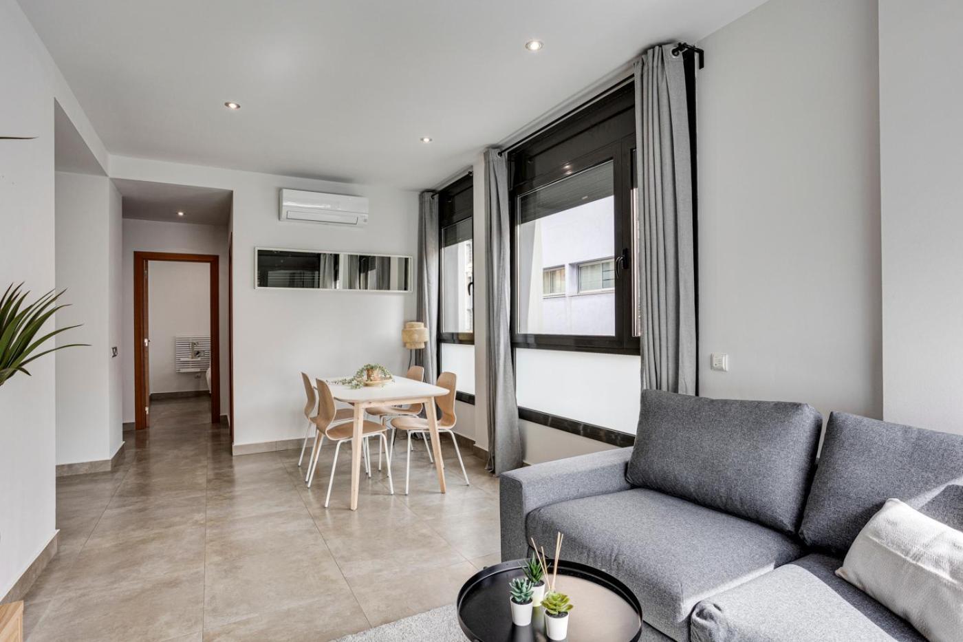 Urban Flats Vallirana Barcelona Exterior photo