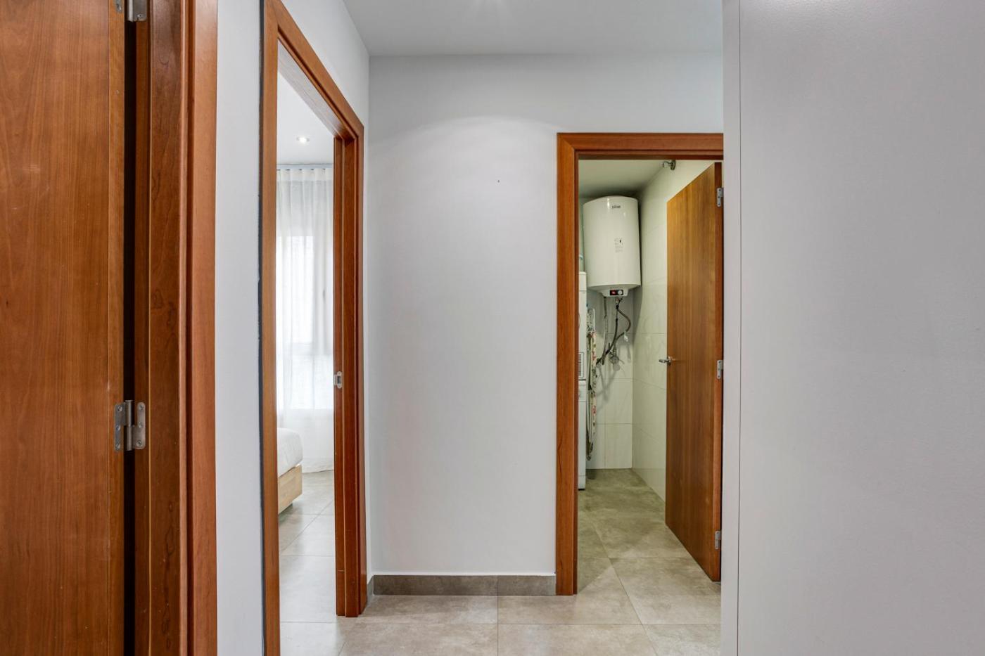 Urban Flats Vallirana Barcelona Exterior photo