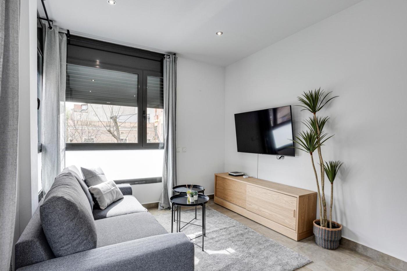 Urban Flats Vallirana Barcelona Exterior photo