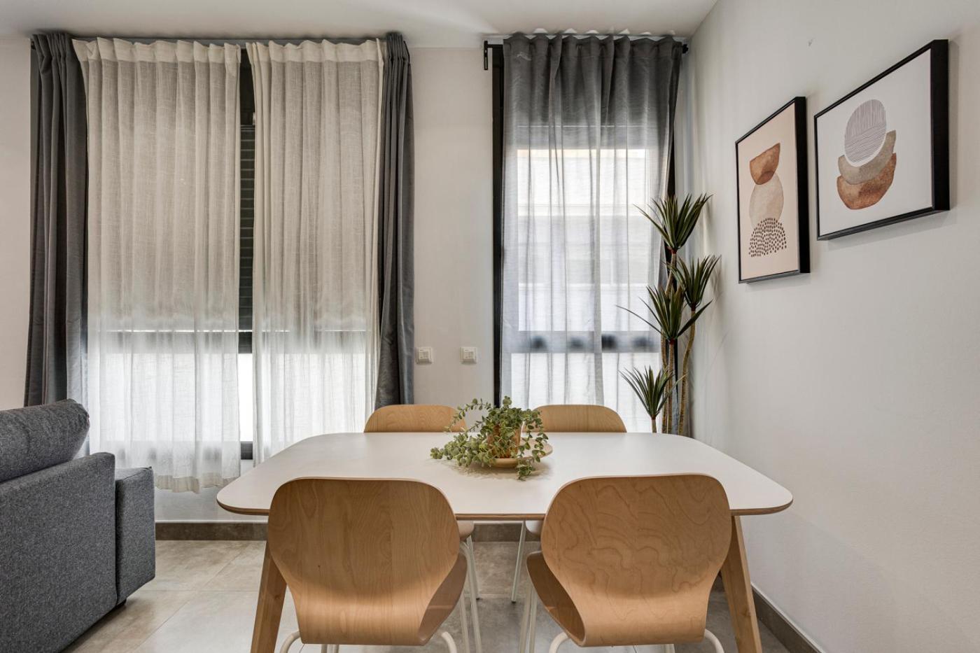 Urban Flats Vallirana Barcelona Exterior photo